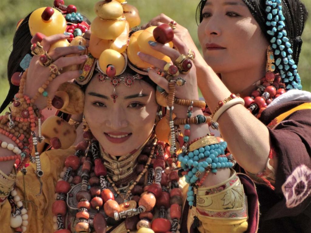 Tybet moda na dachu świata